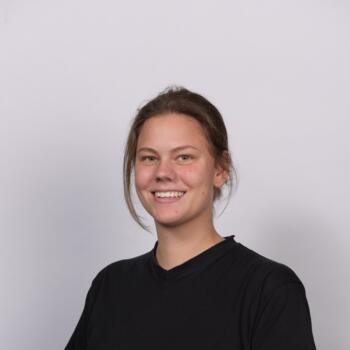 Babysitter in Budapest: Eszter