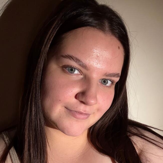 Babysitter in Luxembourg: Jana