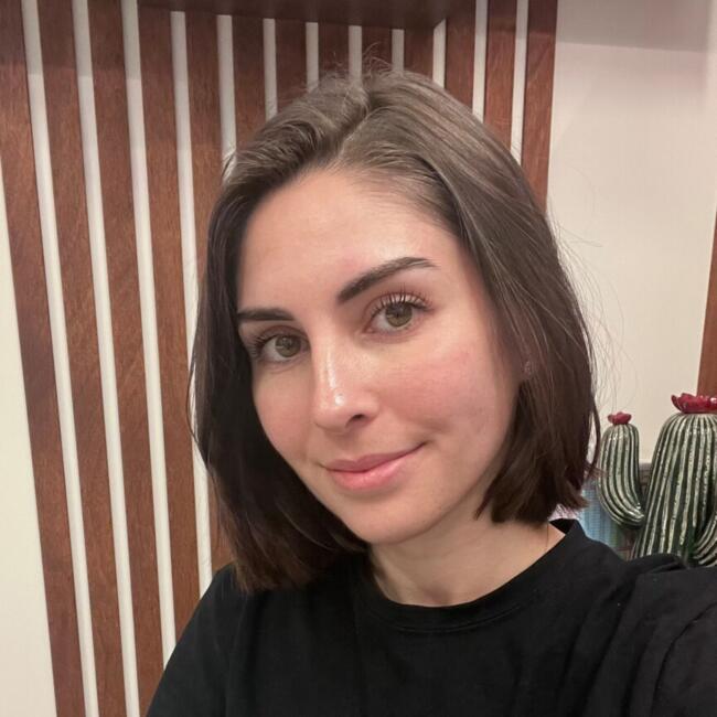 Babysitter in Arbonne: Ana