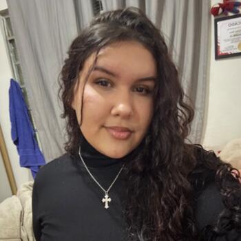 Babysitter in Itumbiara: Thaissa