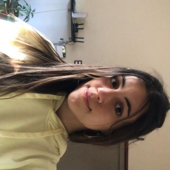 Niñera en Atlántida: Agustina