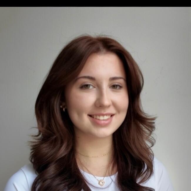 Babysitter in Orléans: Fanny