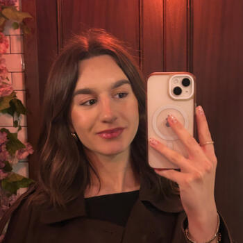 Babysitter in Paris: Oleksandra