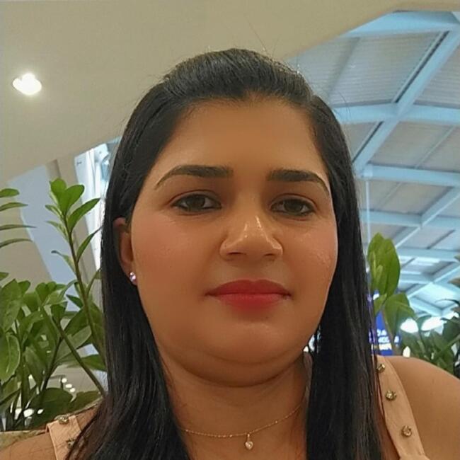 Babysitter in Goiânia: Eliana
