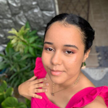 Babysitter in Natal: Kelly