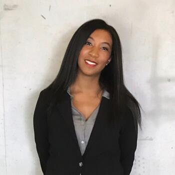 Babysitter in Jersey City: Tiffeny