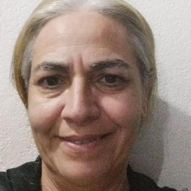 Babysitter in Anápolis: Mirian