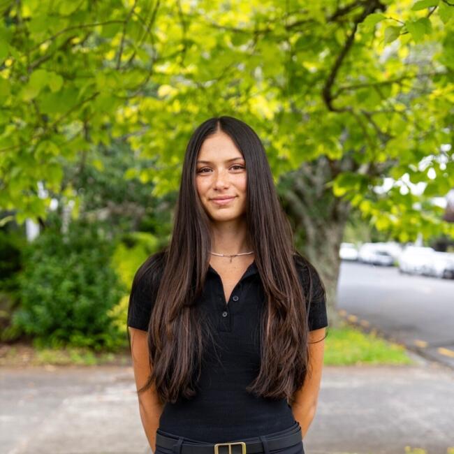 Babysitter in Auckland: Grace