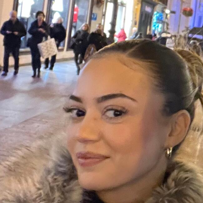 Canguro en Zaragoza: Zaira