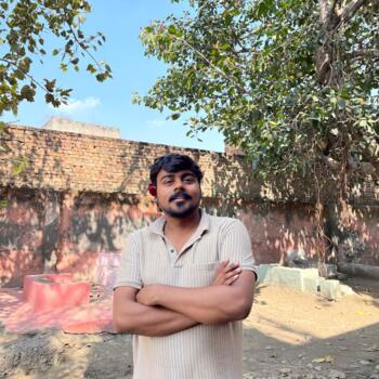 Pilkhua में बेबीसिटिंग की नौकरी: बेबीसिटिंग से जुड़े काम Dev
