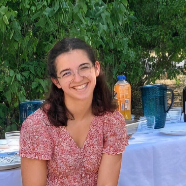 Babysitter in Nantes: Lounéa