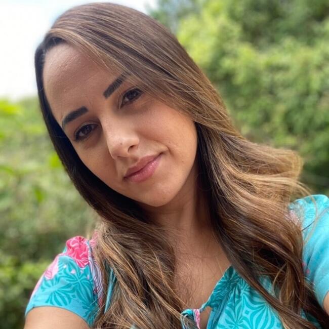 Babá em Bauru: Keila