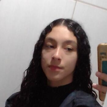 Babysitter Vila Verde: Tayala