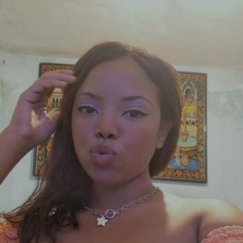 Babá em Mesquita: Amanda