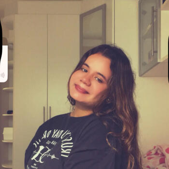 Babysitter in Umuarama: Gigi