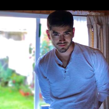 Babysitting job in Port Montt: babysitting job Richard