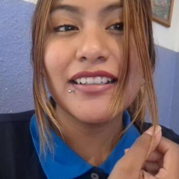 Trabajo de canguro en Parla: trabajo de canguro Jennifer Viviana