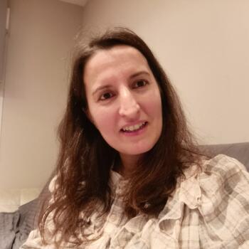 Trabajo de canguro en Gijón: trabajo de canguro Agueda