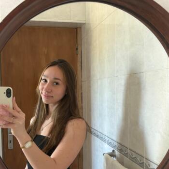 Babysitter em São João das Lampas: Ingridy