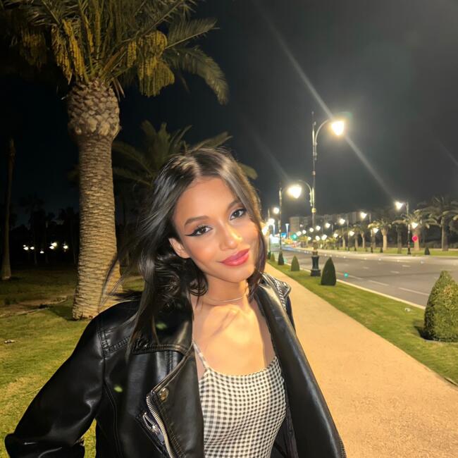 Babysitter in Agadir: Mana
