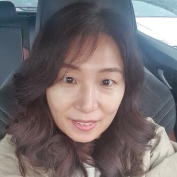 Kwangjudong에 있는 베이비시터: 연미