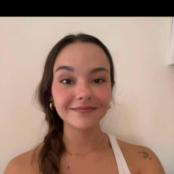 Babysitter in Collado Villalba: Cynthia