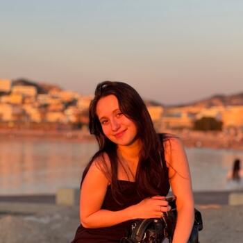 Babysitter in Marseille: Maelys