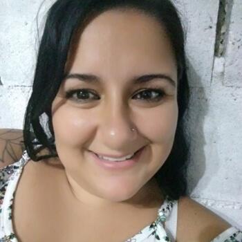 Emprego de babá em Taubaté: emprego de babá Talita