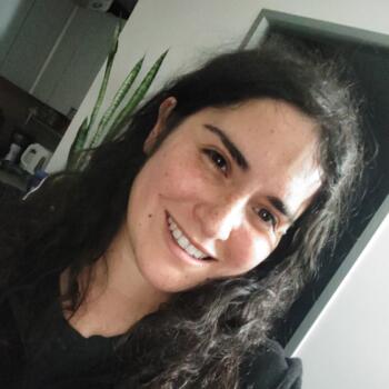 Babysitter in Coronel: Gabriela