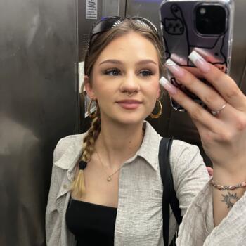 Nanny in Wroclaw: Julia