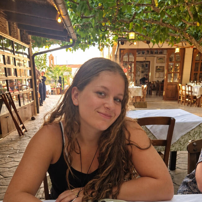 Babysitter in Lincent: Marie