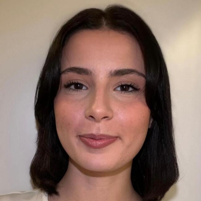 Babysitter in Nuremberg: Leona