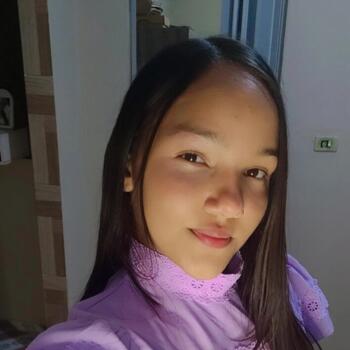 Babá em Arcoverde: Denise