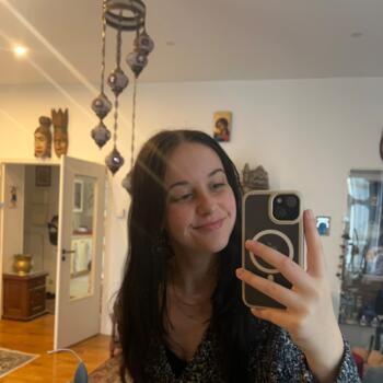 Babysitter in Lyon: Jessica
