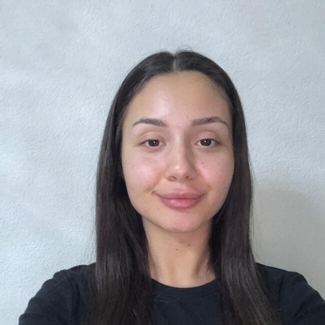 Babysitter in Thun: Elmisa