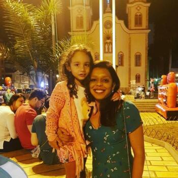 Babysitter São Paulo: Daniella