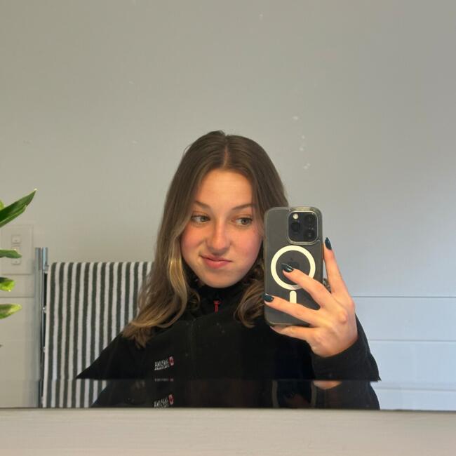 Babysitter in Picton: Cyann