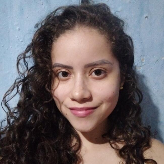 Babysitter in Manaus: Alexa