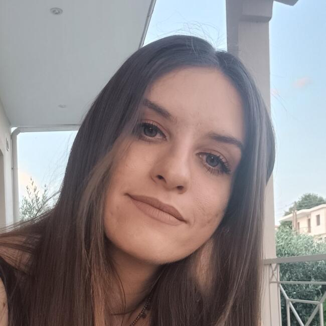 Babysitter στην περιοχή Σέρρες: Μαρία