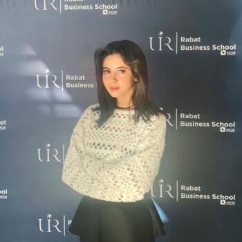 Canguro en Madrid: Meryem