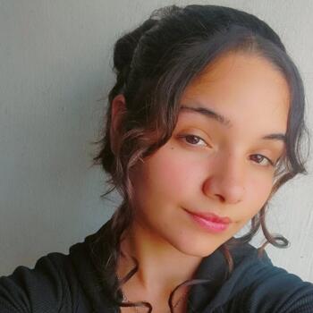 Niñera Canelones: Valentina