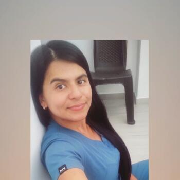 Babysitter Pitalito: Paola