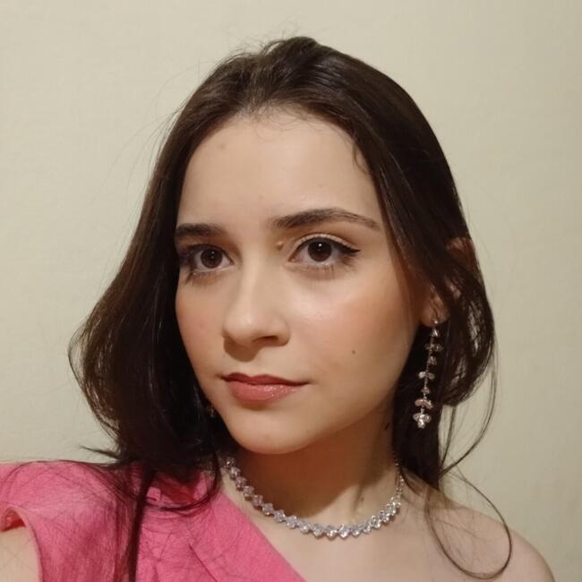 Babysitter in Dourados: Ríllary Sara