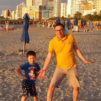Babysitting Jobs in Mosquera: babysitting job Omar