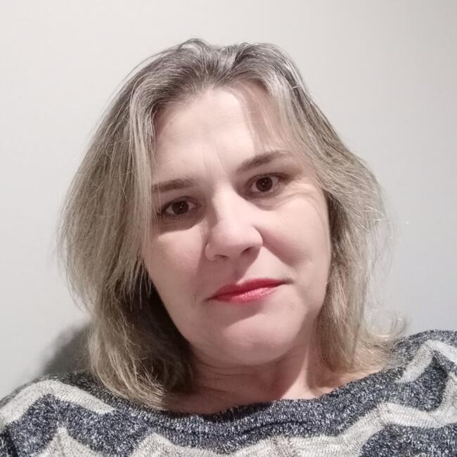 Babysitter in São João da Boa Vista: Lidiane