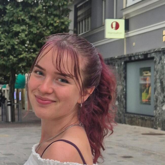 Babysitter in Wien: Chiara