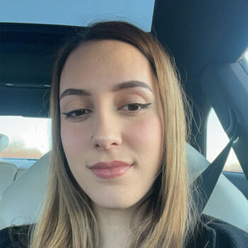 Babysitter in Juvisy-sur-Orge: Mariana