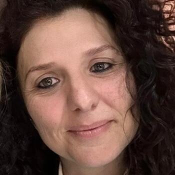 Babysitter in Ronago: Valentina