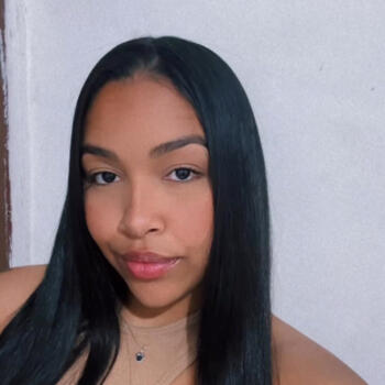 Babysitter in Praia Grande: Yasmin