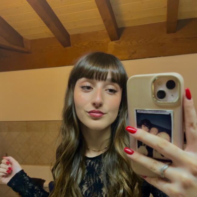 Babysitter in Bologna: Giulia